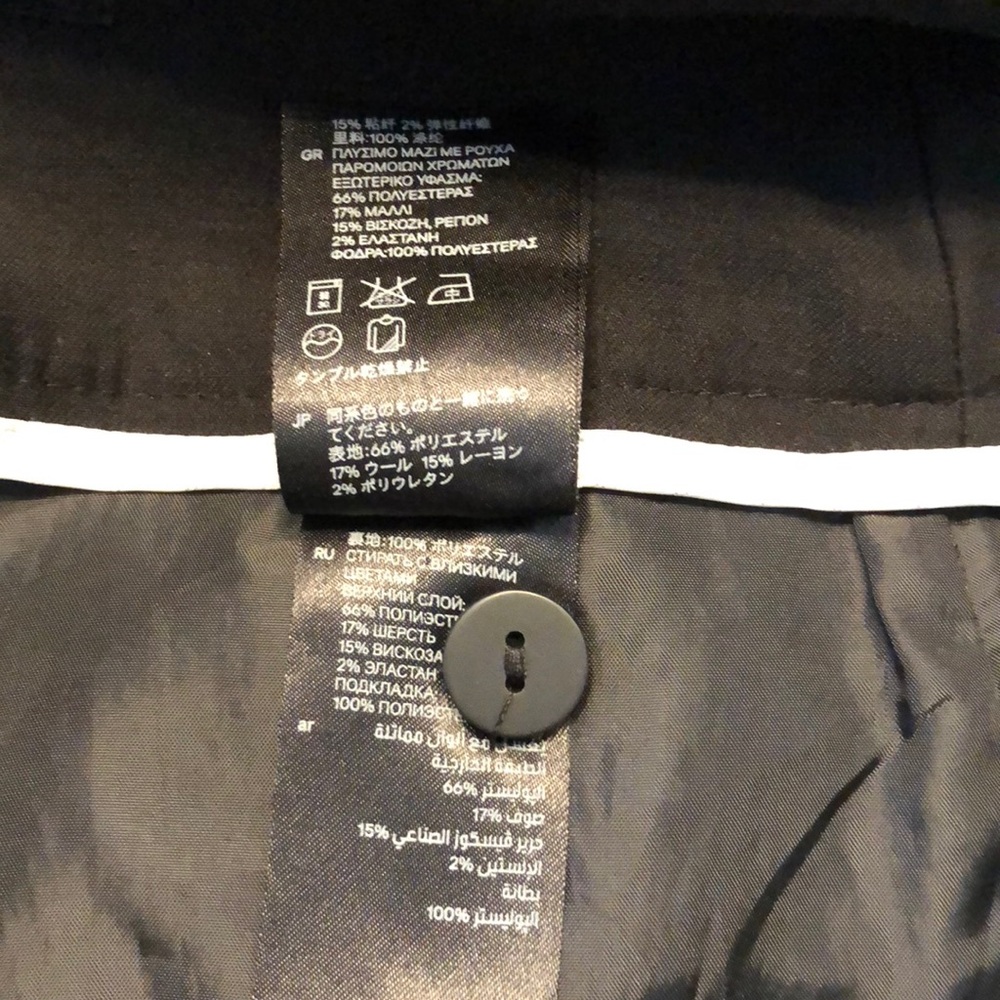 H&M Black Pencil Skirt - 8 - Picture 8 of 8